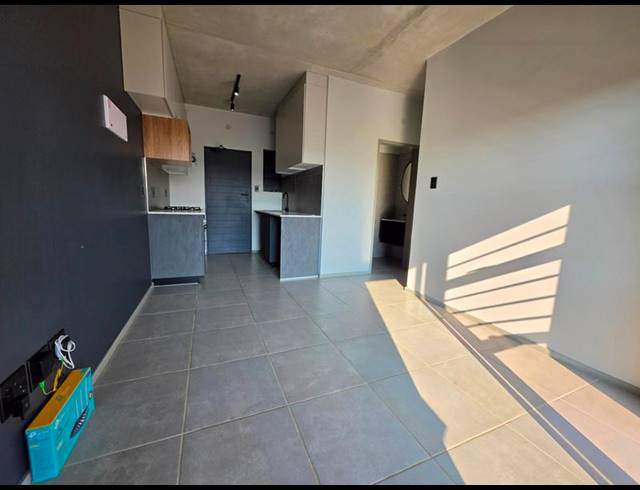 2 BEDROOM APARTMENT FOR SALE IN WATERKLOOF RIDGE
